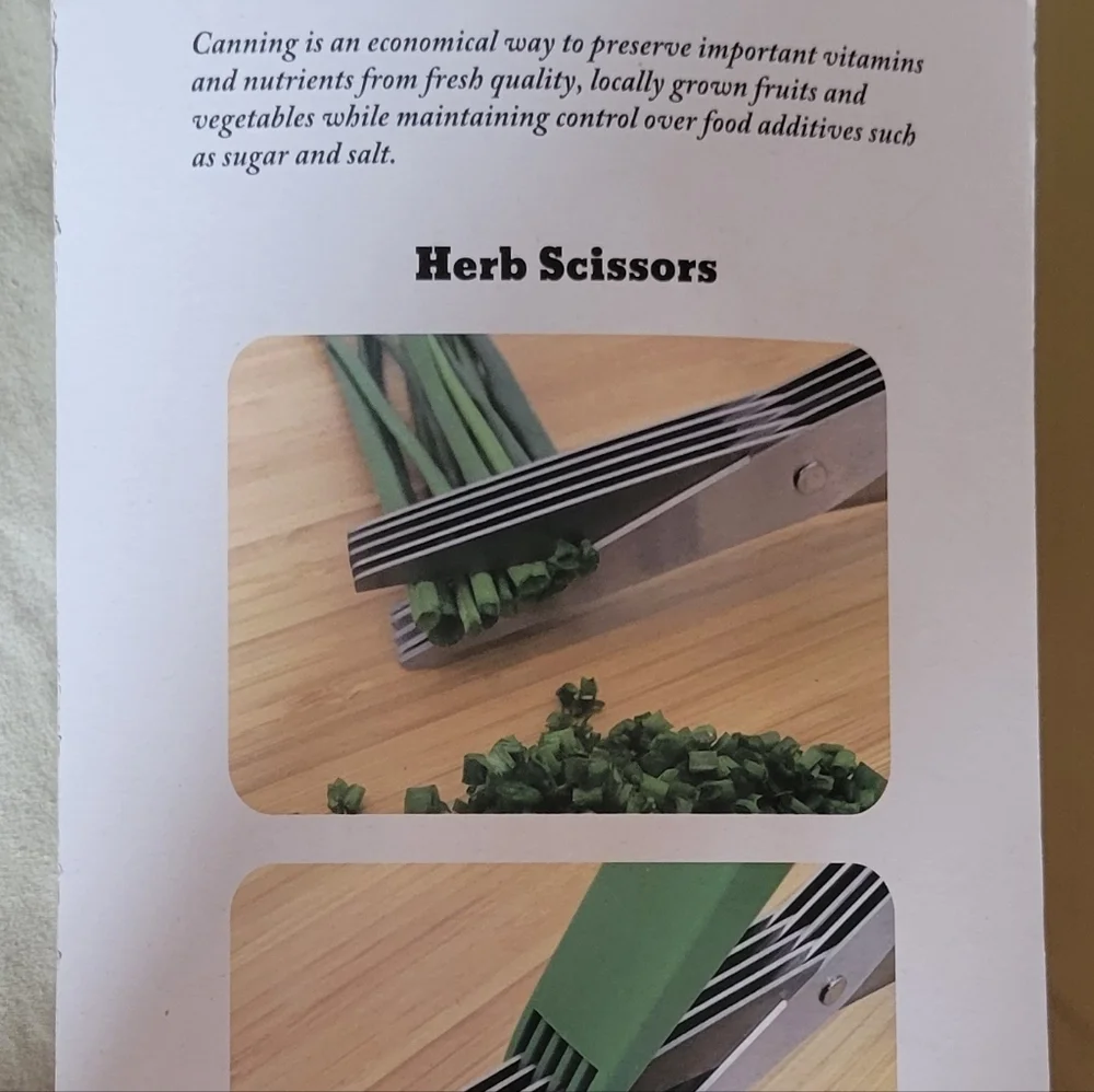 Granite Ware Herb Scissors with Cover New